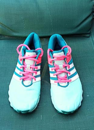 Кроссовки adidas 35р