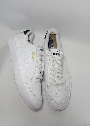 Белые кроссовки puma
