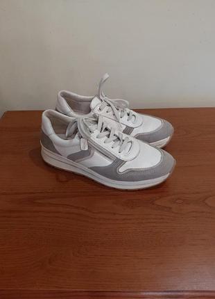 Кожаные кроссовки hush puppies
