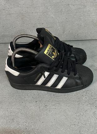 Оригінальні кросівки adidas superstar