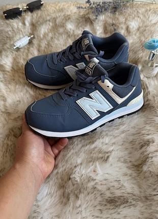 Оригінальні new balance 574 37розміру