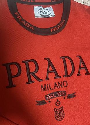Жіноча кофта prada 2