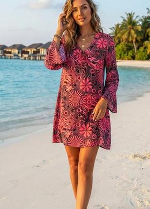 Віскозне плаття від new look 14 р-р з рожево-чорним квітковим принтом та довгими розкльошеними рукавами