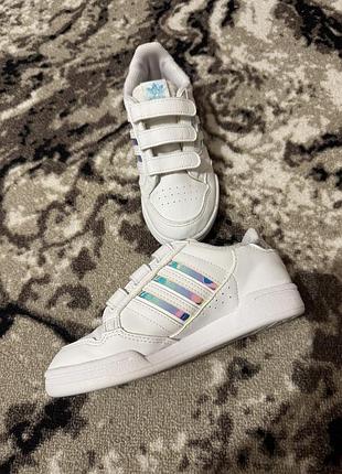 Кросівки adidas 31.5 розмір для дівчинки