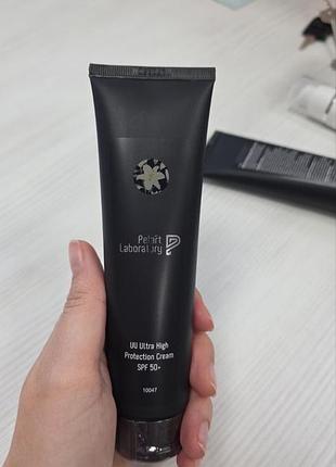 Дневной крем для лица с защитой от солнца pelart laboratory uv protector spf 80+, 100 мл-