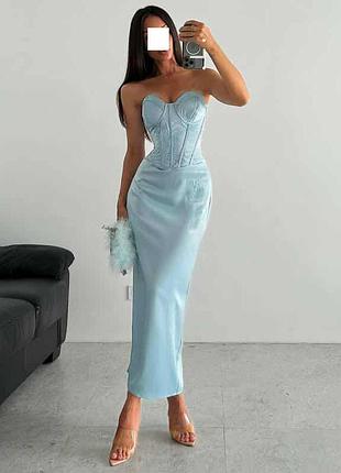 Розпродаж сукня prettylittlething міді корсетна з вишивкою