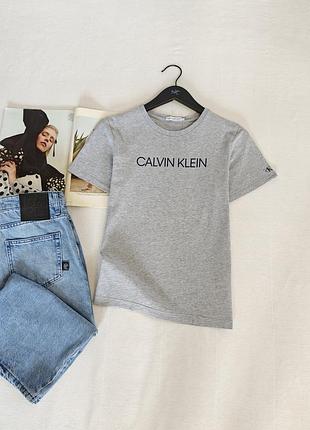 Футболка calvin klein