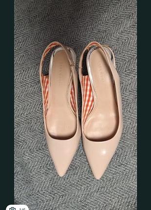 Продам майже нові туфлі zara