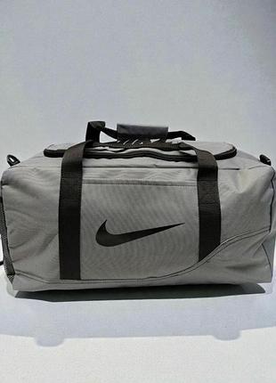 Спортивна сумка nike