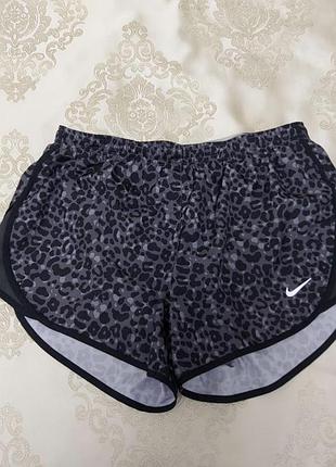 Шорти nike
