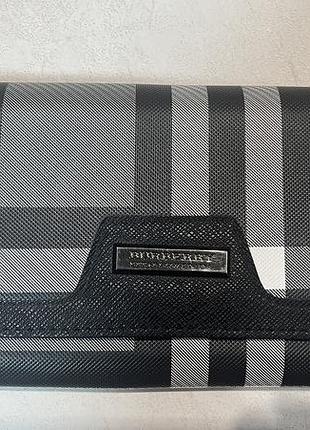 Клатч  burberry