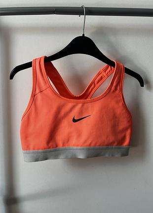 Спортивний топ nike
