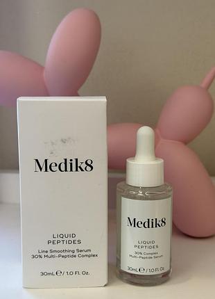 Сироватка для обличчя з пептидами medik8 liquid peptides
