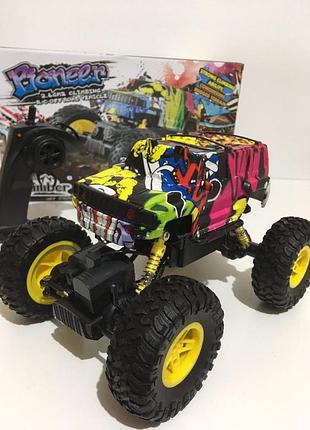 Радіокерований джип pioneer 9 модель 3999, великі протиковзкі колеса, розмір 28x18x12 см