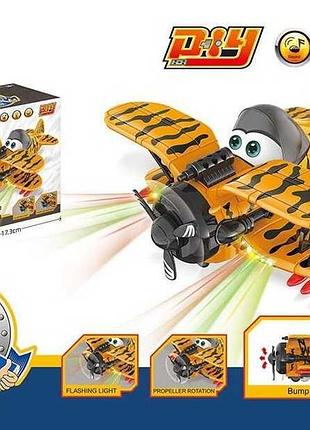 Игрушечный боевой самолет plane fighter 286-38 с мелодией, подсветкой и колесом свободного хода