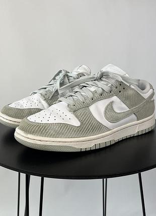 Женские кроссовки nike dunk low lx corduroy