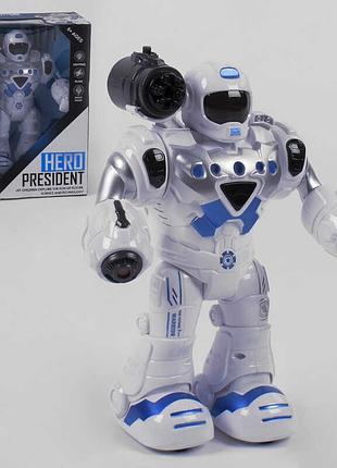 Інтерактивний бойовий робот hero president 827 з рухом, світлом і звуком