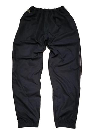 Нейлонові спортивні штани lacoste sport. як nike drill vintage, adidas, ralph lauren, carhartt, stone island, fred perry, cp company