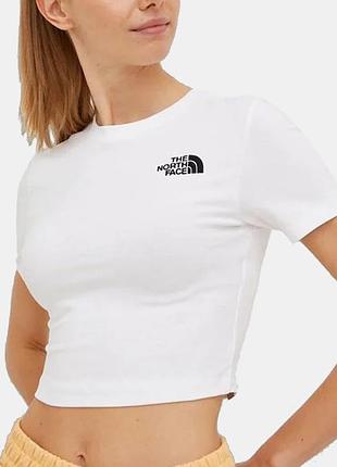 Укорочена футболка the north face essential cropped slim s біла кроп топ tnf белый топ the north face nf0a55aofn41