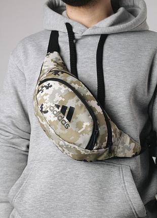 Бананка adidas піксель #