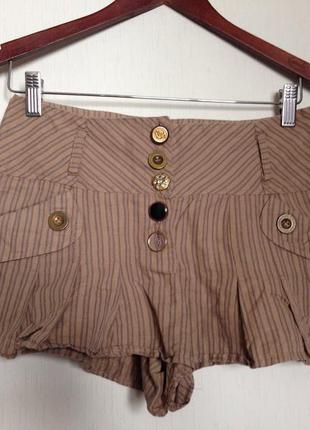 Шкодные шортики юбочкой