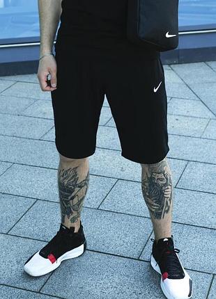 Шорты мужские трикотажные nike черные