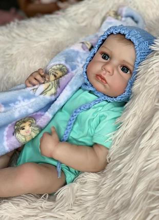 Коллекционная силиконовая кукла реборн новорожденный младенец reborn анатомический мальчик пупс илюша (виниловая кукла) 50 см