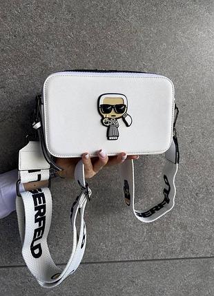 Karl lagerfeld white (нюанс)