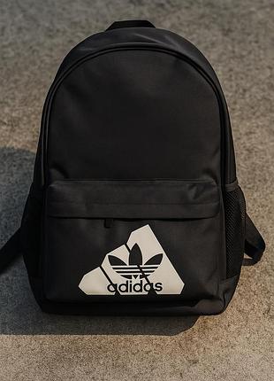 Рюкзак adidas черный с большим белым лого