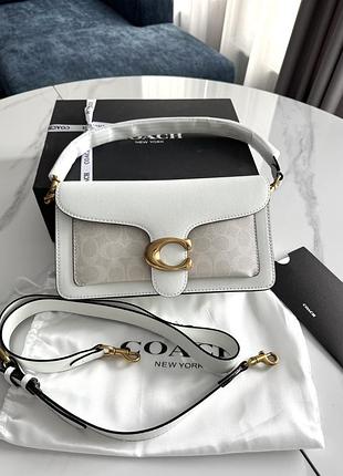 Coach tabby white logo (плями)