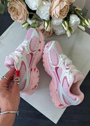 Zoom vomero 5 rnr сustom pink