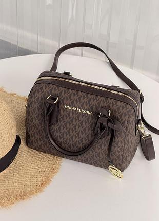 Сумка michael kors hayes duffle шоколад