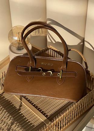 Сумка miu miu aventure nappa mini карамель