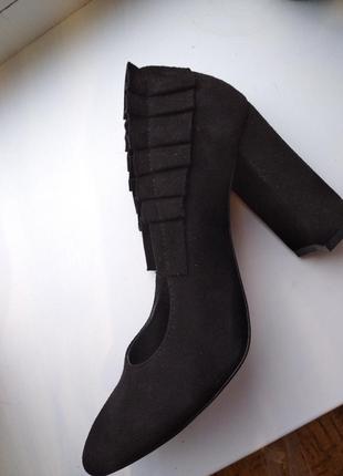Елегантні чорні туфлі2 фото