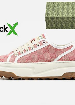 2462 gucci