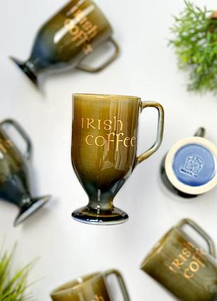 Вінтажна порцелянова чашка для ірландської кави (irish coffee) wade, ірландія,має високу ніжку-підставку, типову для серії wade ireland pottery
