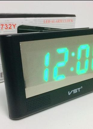 Настільний годинник від мережі +батарейка vst-732 y/ 7005 (60 шт./ясть)