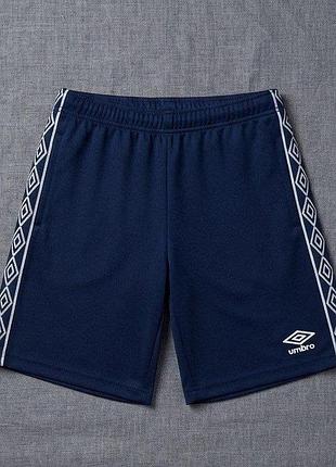 Мужские шорты umbro