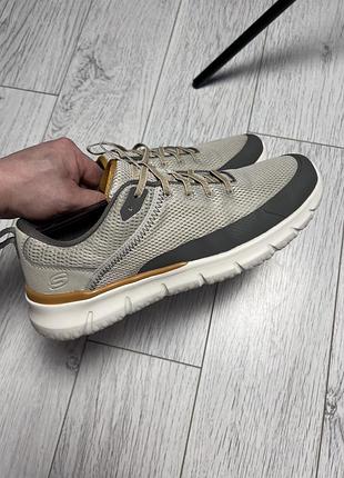 Легенькі кросівки skechers розмір 45/29см стан нових✅