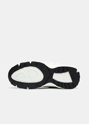 B30 white📦 4