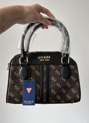 ❌ guess mini speedy brown/black