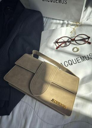 Jacquemus le grand bambino beige nubuk
