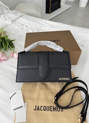 Jacquemus black