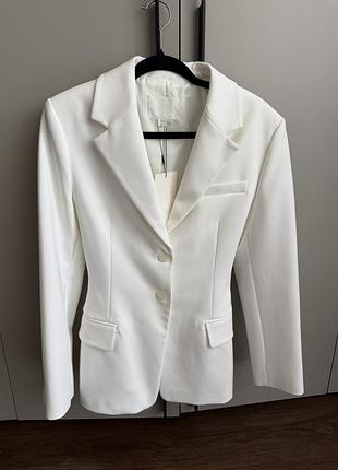 Жакет білий zara xs 2010/810/250