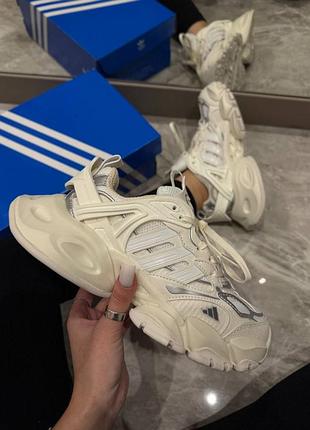 Шкіряні та текстильні жіночі кросівки adidas xlg runner deluxe бежеві