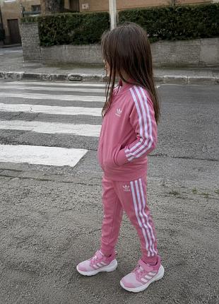 Оригінальний костюм adidas