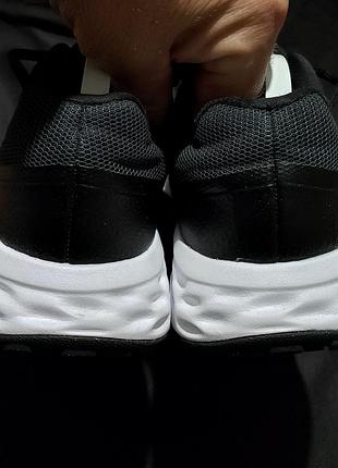 Nike revolution 6