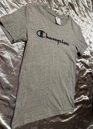 Сіра базова футболка champion
