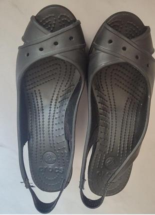 Босоножки croks
