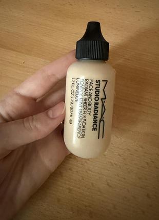 Тональна основа mac